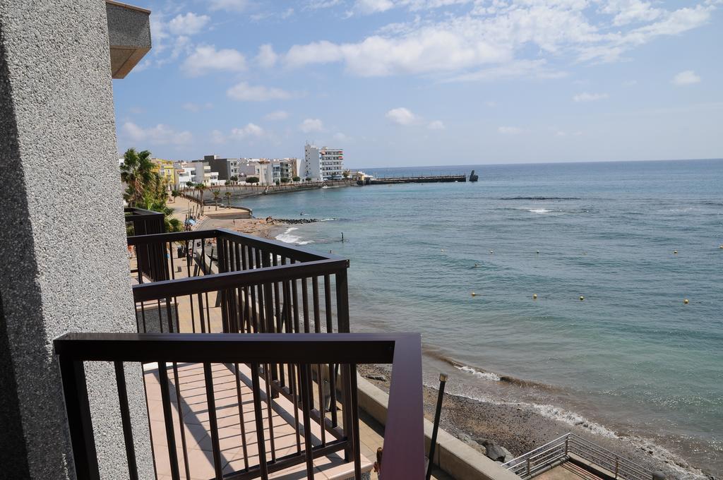 Emycanarias Primera Linea De Playa Аринага Экстерьер фото